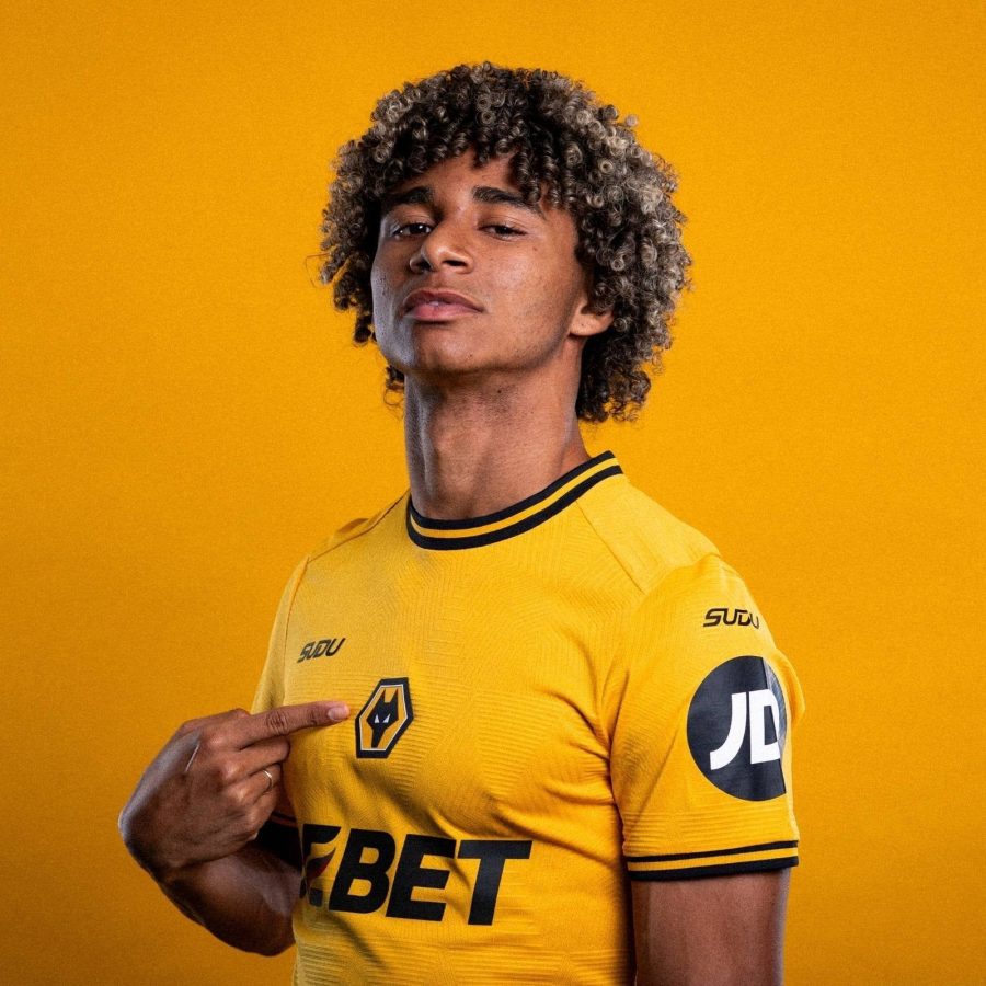 Equipamento de futebol Wolverhampton principal para adeptos coleção 2024 2025