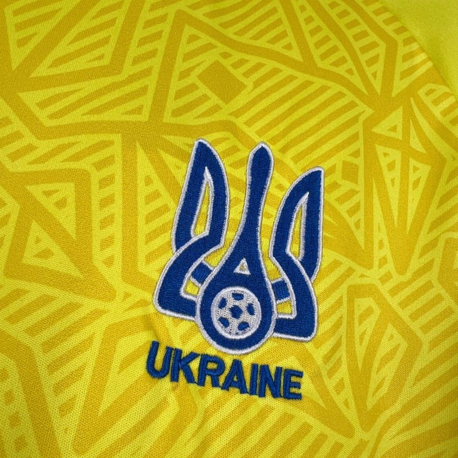 tenue-de-match-ukraine-domicile-2026-maillot-de-football equipamento de jogo Ucrânia principal 2026 camisola de futebol