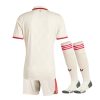equipamento criança Bayern Munich terceira camisola época dois mil vinte e quatro dois mil vinte e cinco