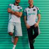tenue-exterieure-newcastle-united-troisieme-maillot-football-collection-deux-mille-vingt-quatre-deux-mille-vingt-cinq equipamento alternativa Newcastle United terceira camisola futebol coleção dois mil vinte e quatro dois mil vinte e cinco