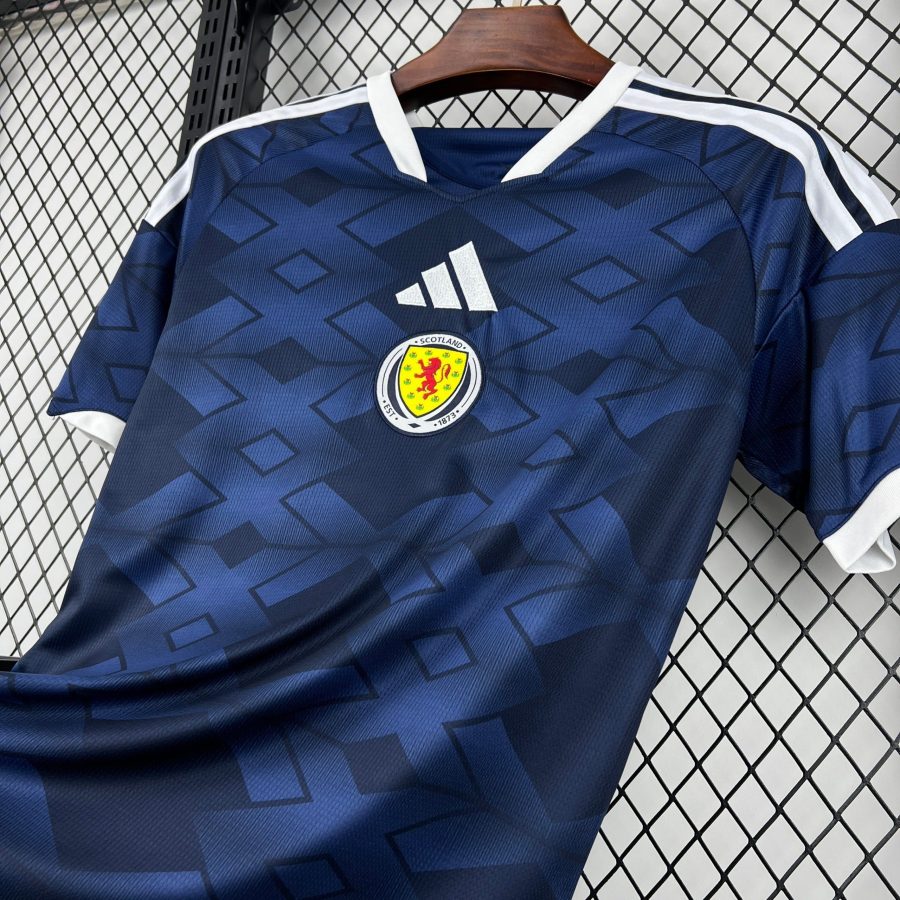 Equipamento oficial Escócia azul-marinho camisola principal 2026