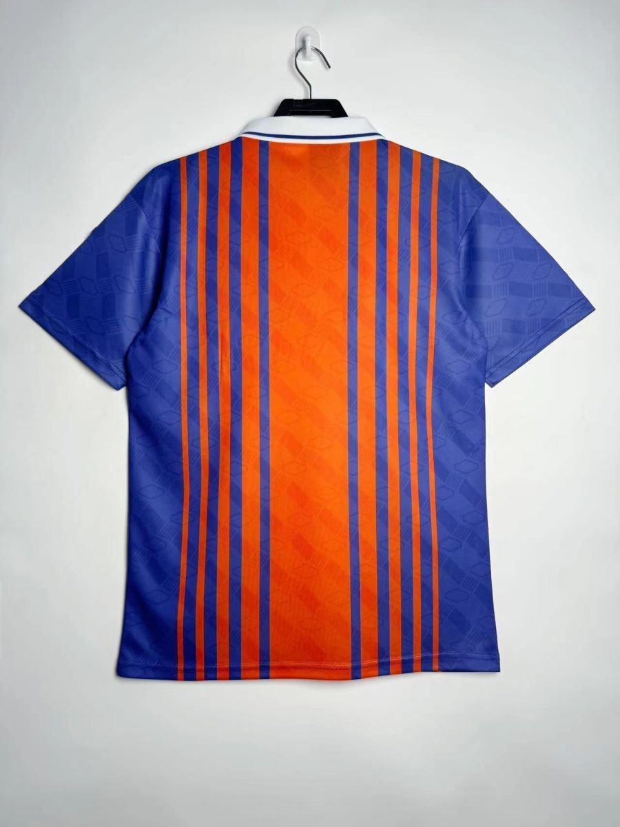 tenue-officielle-psg-domicile-annee-1993-1994-collection-retro tenue officielle PSG domicile année 1993 1994 collection rétro
