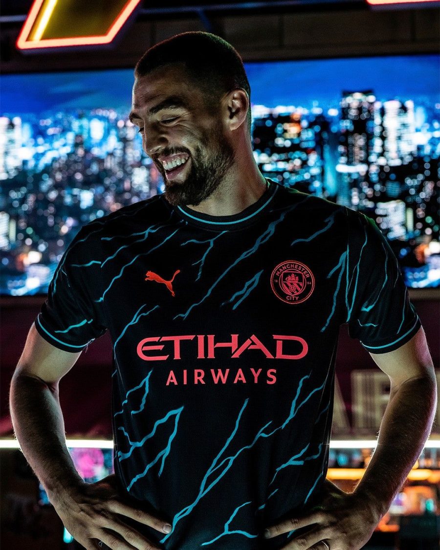 tunique-officielle-manchester-city-troisieme-tenue-2023-2024-pour-supporter Túnica oficial Manchester City terceiro equipamento 2023-2024 para adepto