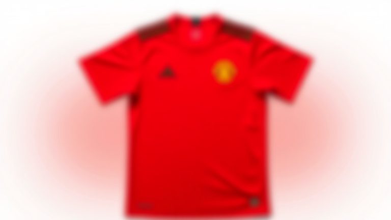 Preço camisola Manchester United: o que precisa saber em 2026