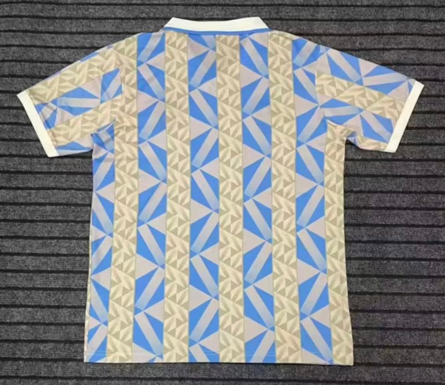 00F3F206-EE67-463B-B007-FC3AE294AB86.jpg Camisola TSV 1860 Munich Principal 1992/93