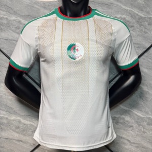 029a97ac2d976690b06f6920f57246c5.jpg Camisola Argélia Principal 2025/26
