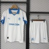 147964325eaf897f19e375906ba89fa4_3c9e1887-2554-429a-abd1-27d2f45bc852.jpg Camisola Marselha Principal 2025/26 Adulto