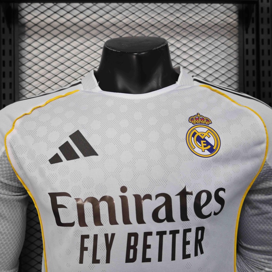 1c56beab.jpg Camisola Real Madrid 2025-26 Manga Comprida