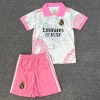 1dcc2a2eefc6aa06933c5d3587290e2b.jpg Camisola Real Madrid 25/26 Criança Rosa Premium