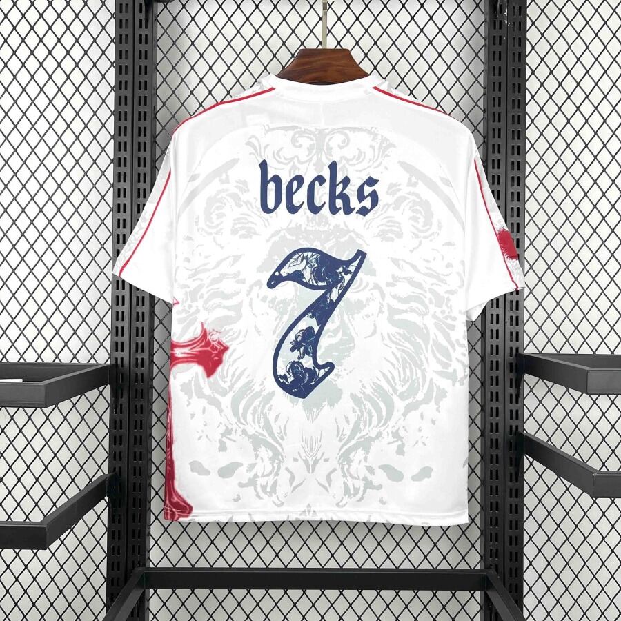 21b54669.jpg Camisola Inglaterra Beckham 2025