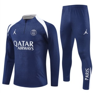 29543a08fc554848a32b2a9ee5a32cd4.jpg Camisola PSG Jordan 25/26 Edição Especial Azul