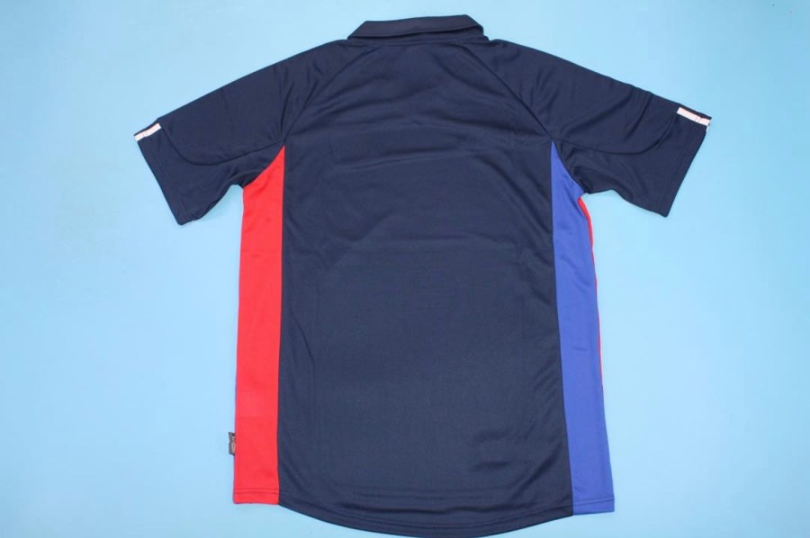 307ED246-D17C-47E2-9BED-79187075D90D.jpg Camisola OL Alternativa 2001/02