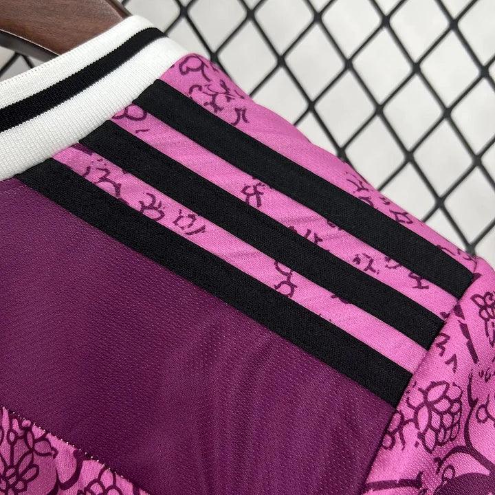 32467ab6c2ca0a376b6e1026df124bed.jpg Camisola Real Madrid Concept Rosa 2024-25