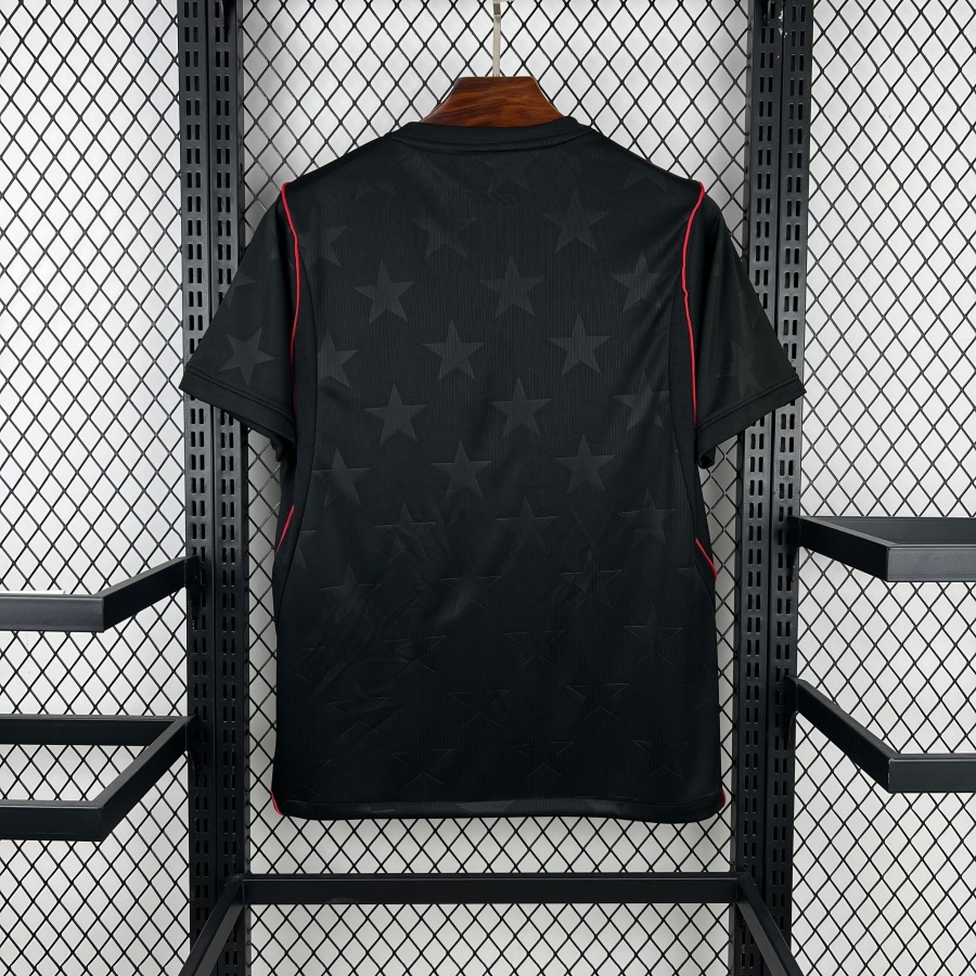 333f3acd.jpg Camisola EUA Alternativa Mundial 2026