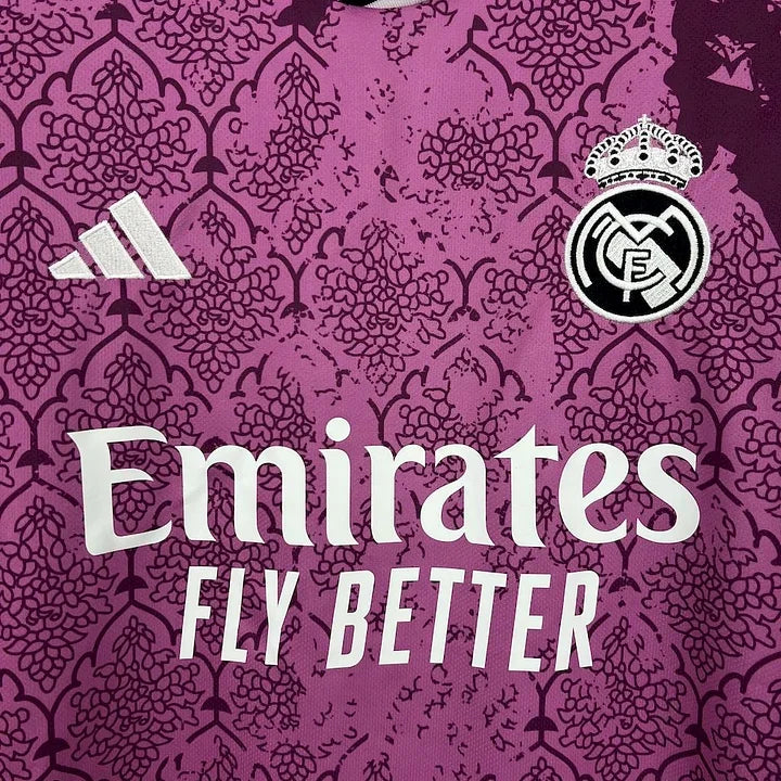 35aff5bb7175d733f1d6fb2dac37967d.jpg Camisola Real Madrid Concept Rosa 2024-25