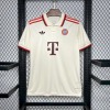 381E2E1E-7D96-470B-AEAA-AA84BFB9B905.jpg Camisola FC Bayern Munich Terceira 2024/25