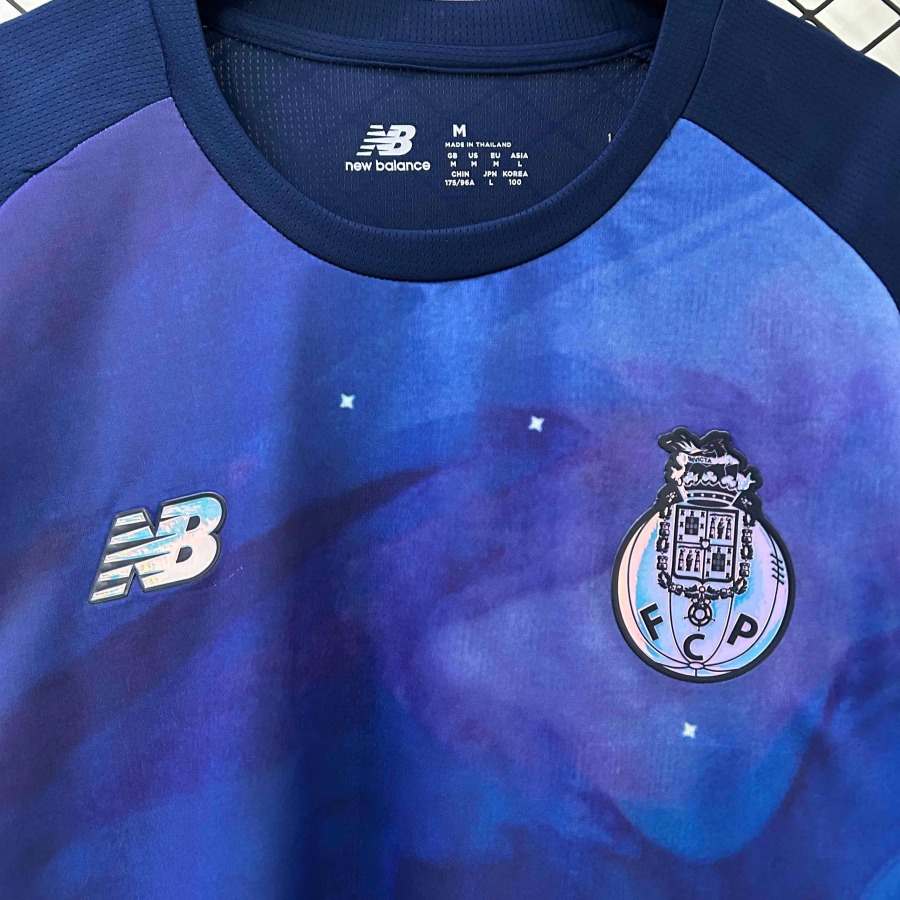3aff9484.jpg Camisola Porto Concept 2024-25