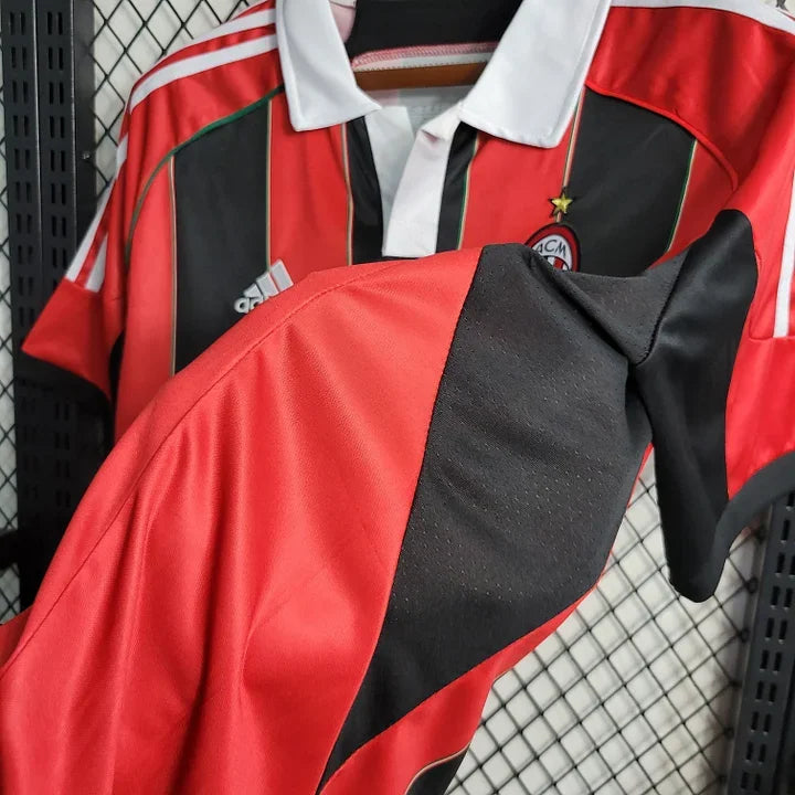 3fe43f3ec82e137c319fffd9103017d7.jpg Camisola AC Milan Retro 2012-2013
