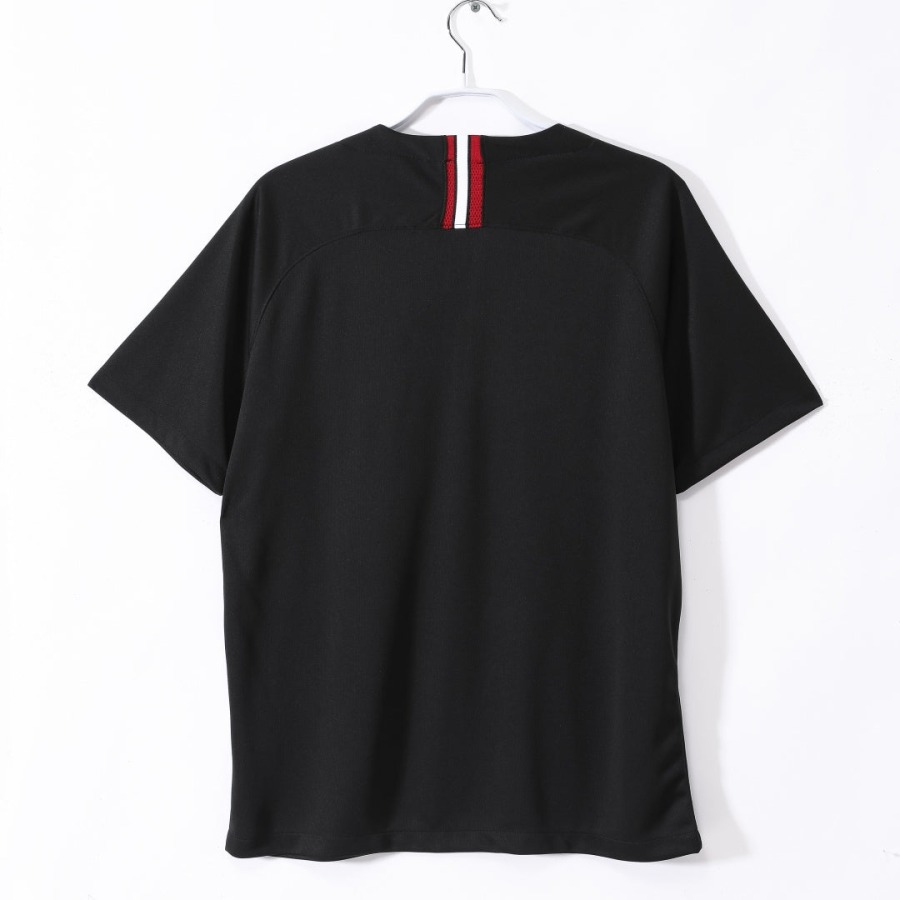 41c25314cdbc4e142db7726f96cb2fb7.jpg Camisola PSG 2018-2019 Retro