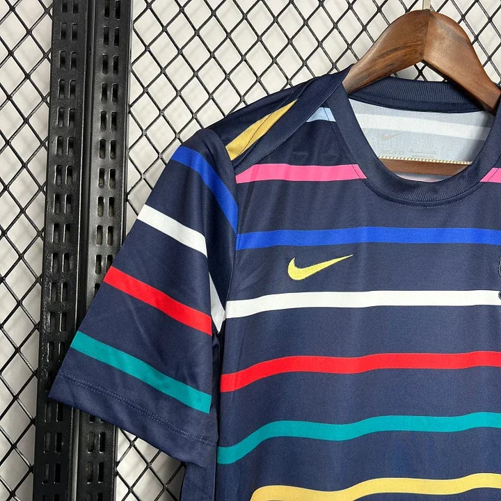 4bd4d3baeb967e67329722d9204ac456.jpg Camisola França Treino 2024-2025