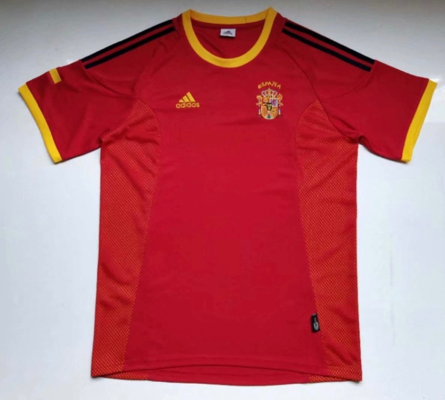 54531BBF-D8F0-455C-A03F-94CADD997F79.jpg Camisola Espanha Principal 2002