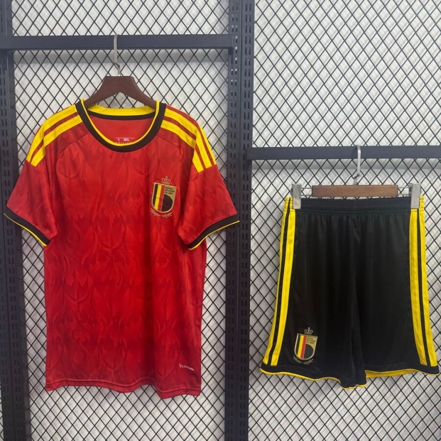 54d8c1e35a410e593cad5d20a25fe364.jpg Camisola Bélgica Principal 2025/26 Adulto