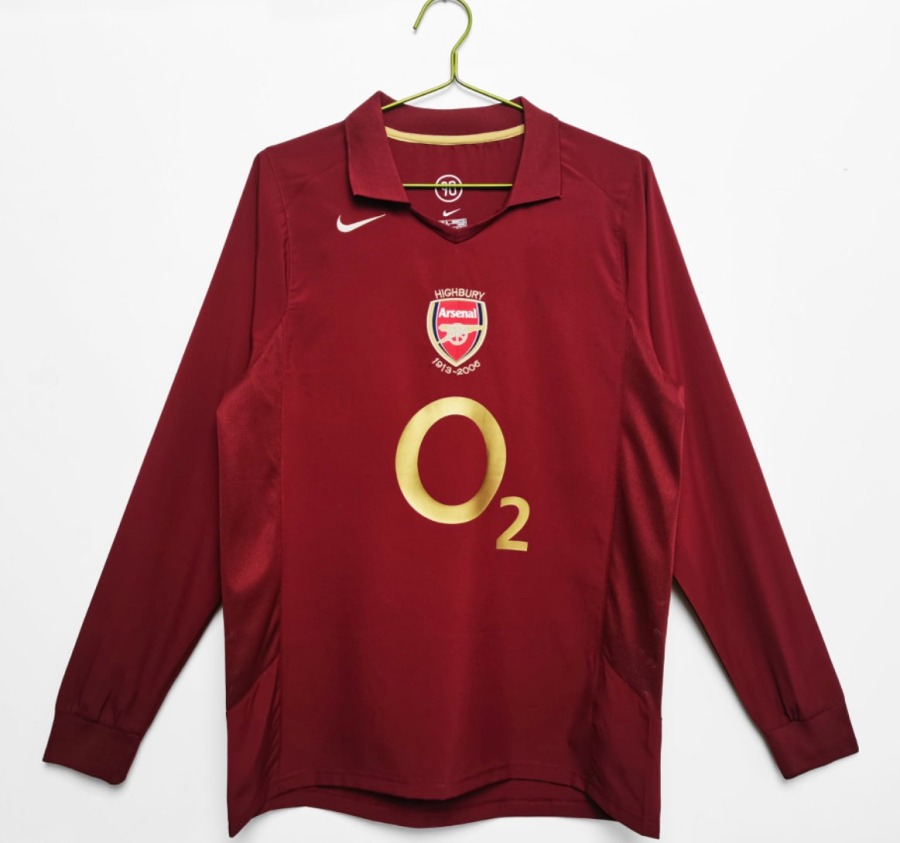 597D0E75-94DF-4247-9A02-06B27C21F7D2.jpg Camisola Arsenal 2005/06 Principal Mangas Compridas
