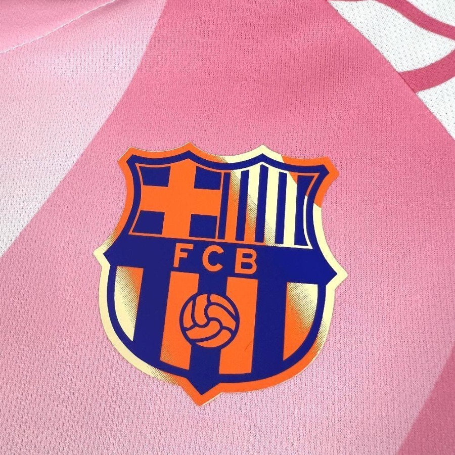 5_1756783446000.jpg Camisola FC Barcelona Concept Rosa & Branco 2025-26
