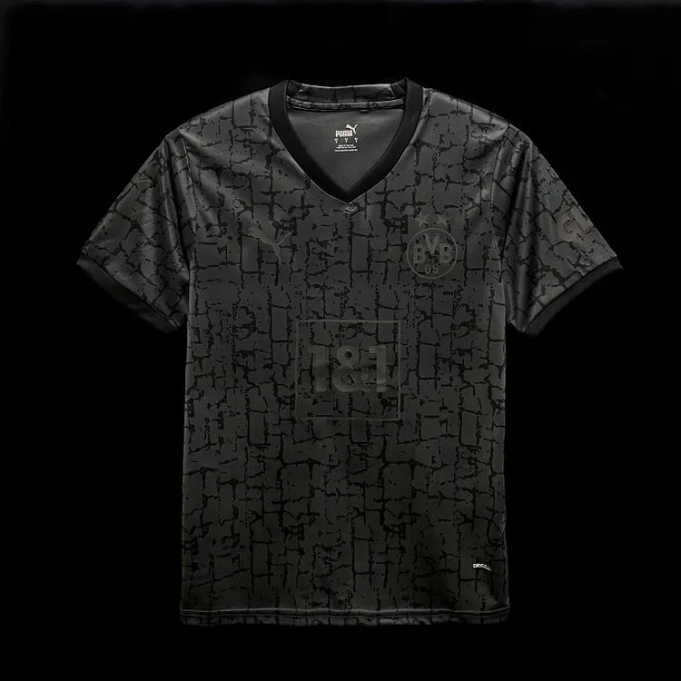 6BFA3B07-0DA5-412E-8907-64F0D06BBB77.jpg Camisola Dortmund 2023-2024 Edição Especial Preto