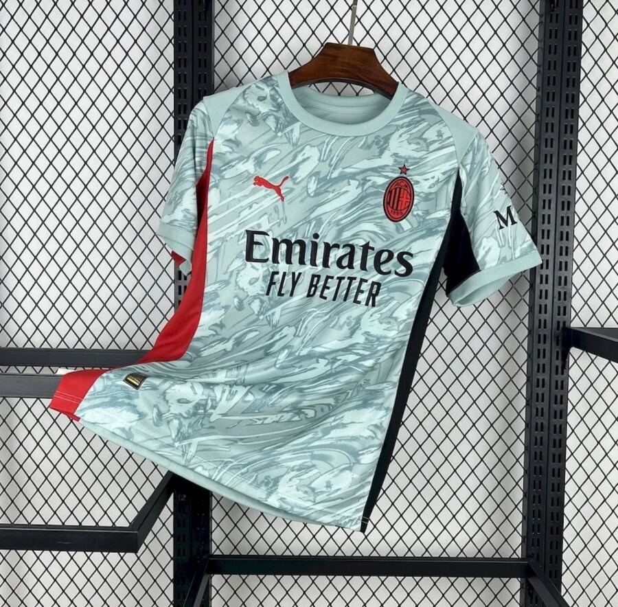 6CDC3E43-E471-41AF-A25C-DCF9115E8A71.jpg Camisola AC Milan 2025/26 Concept