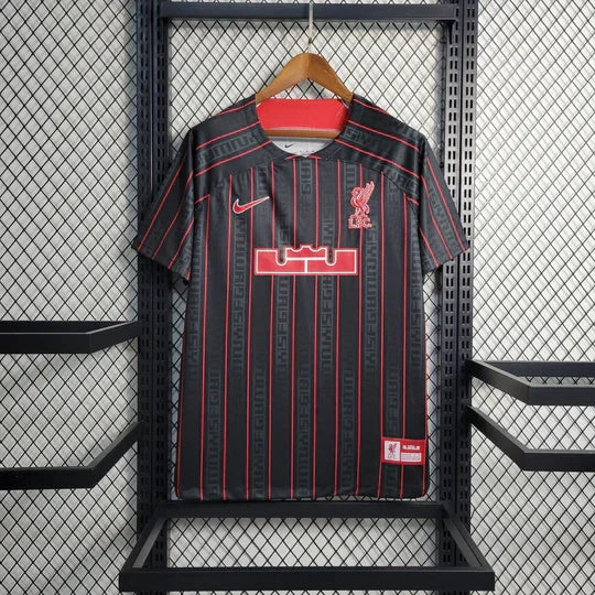 7253ea1f_540x_4a674714-3b69-4cf1-903b-e3d1754527ad.jpg Camisola Liverpool 2023 Premium Streetwear