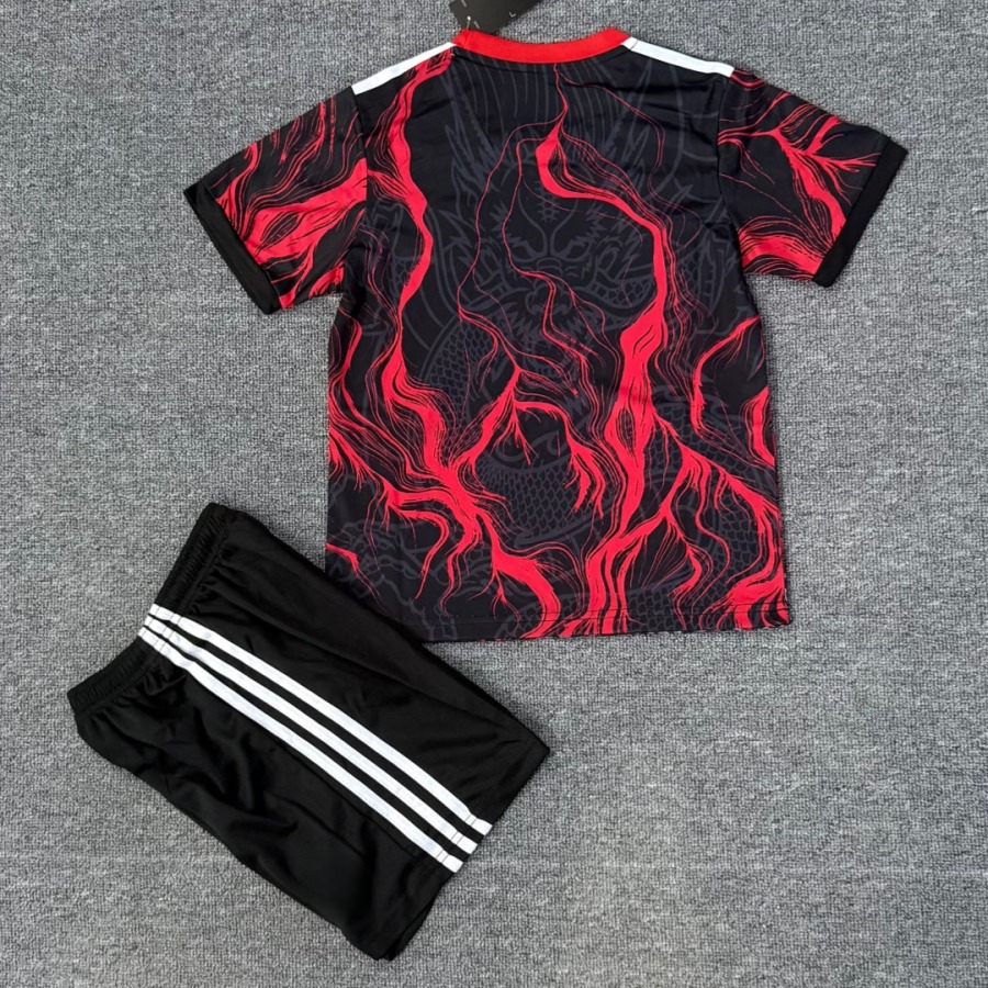 Camisola Real Madrid 25/26 Criança Vermelha Especial