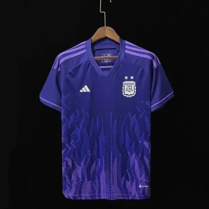 928f3bce_540x_804e4bfe-cdda-43d6-b94a-b5ab84c77351.jpg Camisola Argentina 2022/23 Mundial