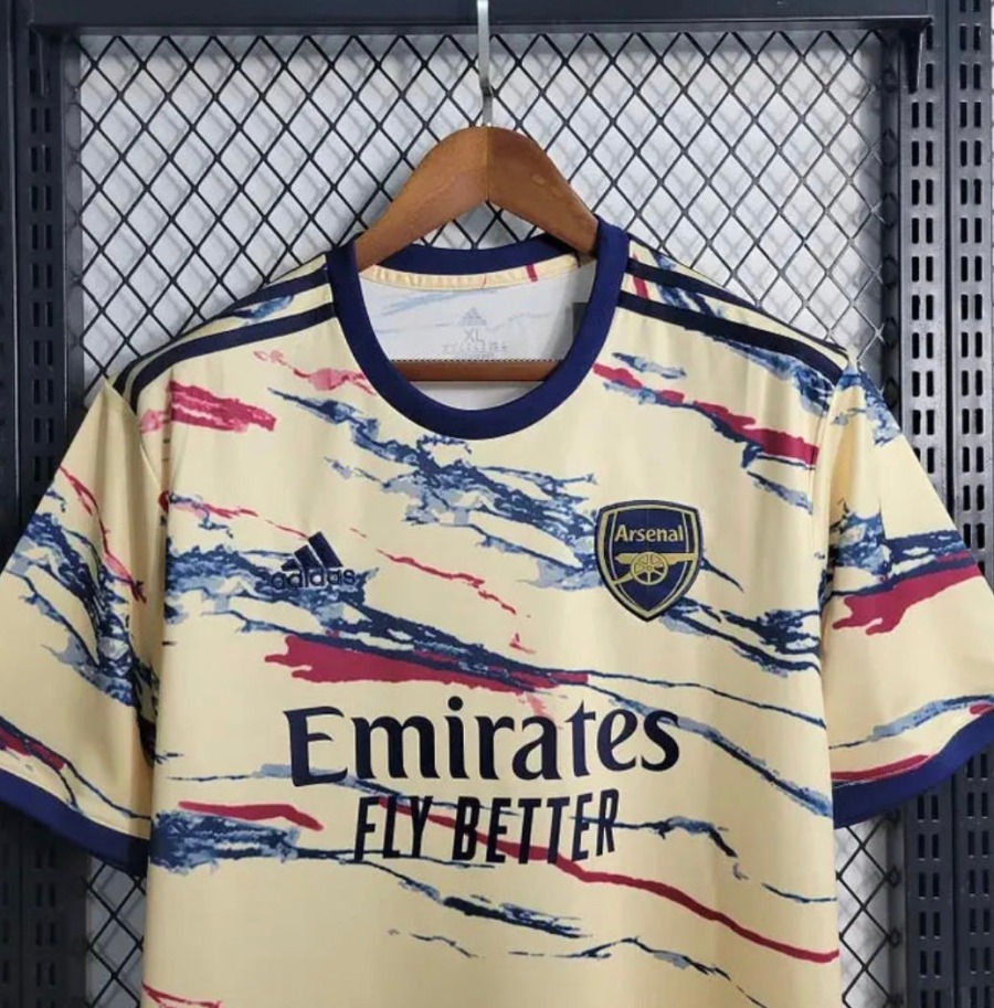 A87139BB-C149-4024-A37E-AFE326139D4B.jpg Camisola Arsenal 2023/24 Conceito