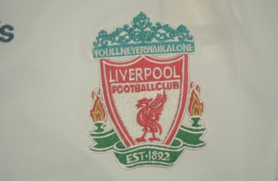 CE28920E-52D0-4F8E-B07B-64D95AA9B5BB.jpg Camisola Liverpool 2006/07 Alternativa Mangas Compridas