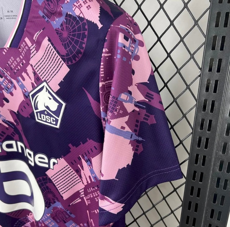 EE69D942-2D0E-4872-8910-9B3B0071D913.jpg Camisola LOSC Lille 2025/26 Alternativa