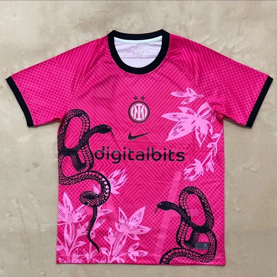WhatsApp_Image_2025-06-03_at_20.47.20_1.jpg Camisola Inter Milan 2024/25 Edição Especial Serpente Rosa
