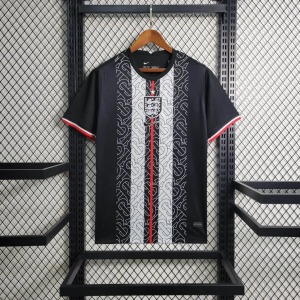 ac4c480e92992129bc5c848843b9c85c.jpg Camisola Inglaterra 2024-2025 Conceito Streetwear