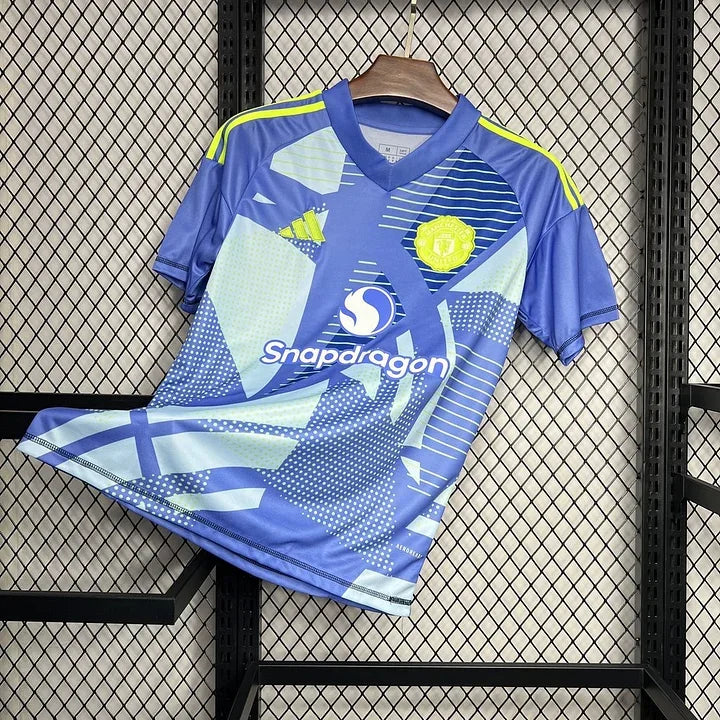 b8fcb399681c9529332e417bd85cc180.jpg Camisola Manchester United Guarda-Redes 2024-2025