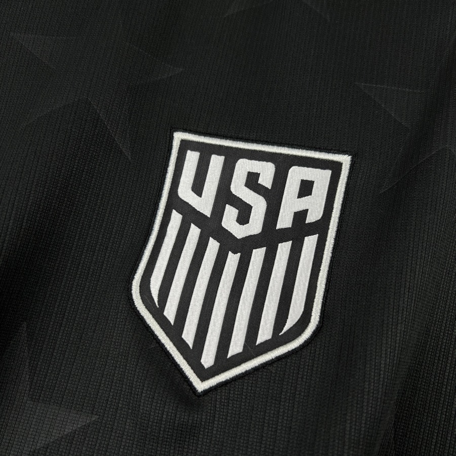 d6a3ff6f.jpg Camisola EUA Alternativa Mundial 2026