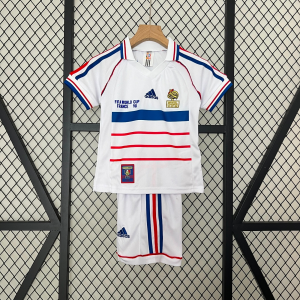 image_63_a6acd8eb-0ae9-4647-a289-3745c8d5bf15.png Camisola França Retro Criança 24/25