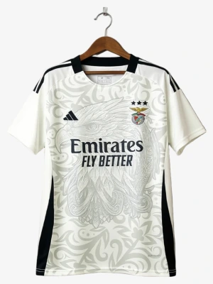 maillot-benfica-entrainement-2024-2025 studio v12 Maillot Benfica Entraînement 2024-2025