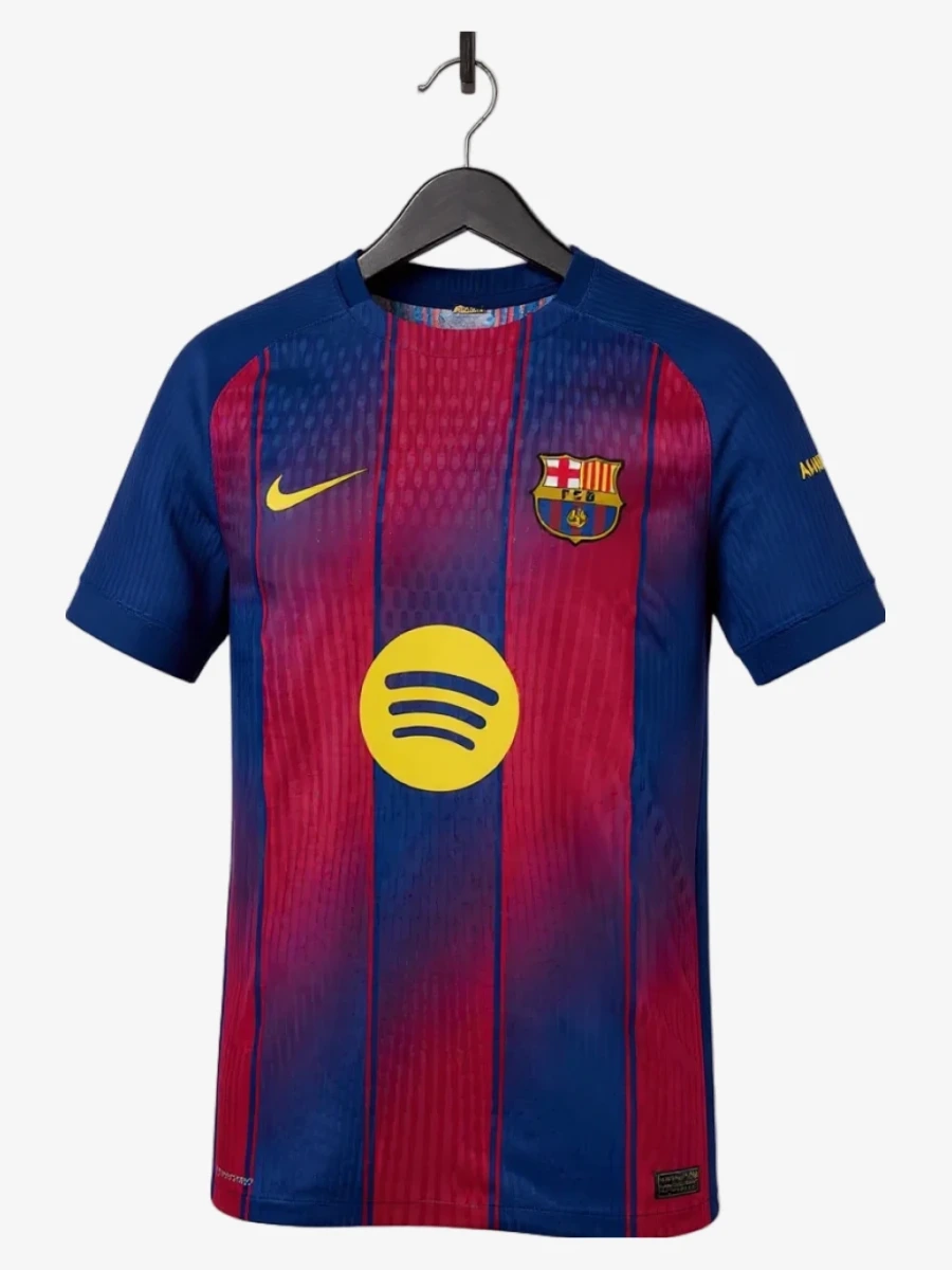 maillot-fc-barcelone-domicile-2025-2026 studio v12 Camisola FC Barcelona Principal 2025-2026