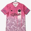 maillot-inter-miami-concept-rose-2025-2026 studio v12 Maillot Inter Miami Concept Rose 2025-2026
