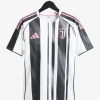 maillot-juventus-domicile-2025-2026-2 studio v12 Maillot Juventus Domicile 2025-2026