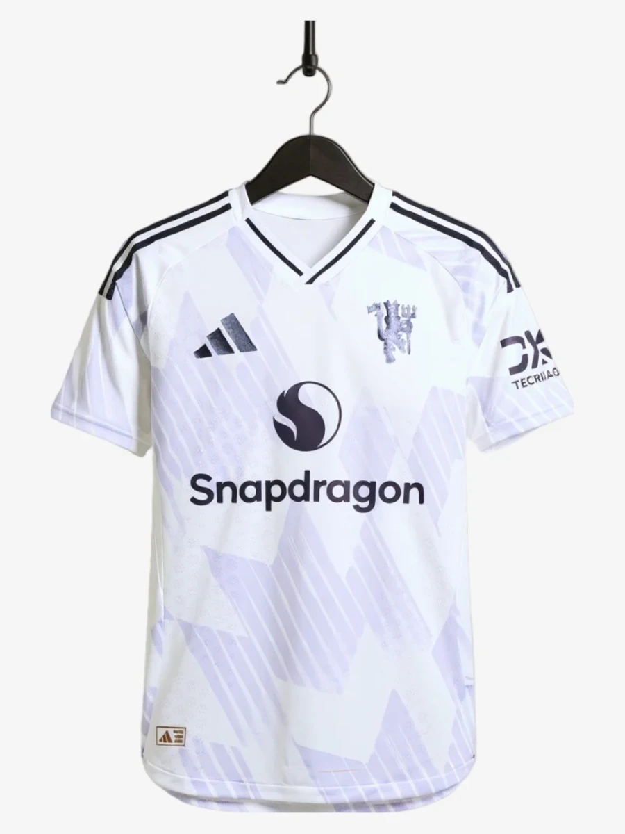 maillot-manchester-united-exterieur-2025-2026-2 studio v12 Camisola Manchester United Alternativa 2025-2026