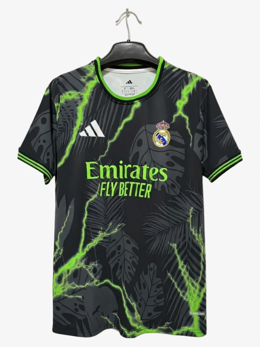 maillot-real-madrid-special-edition-2025-2026 studio v12 Camisola Real Madrid Edição Especial 2025-2026